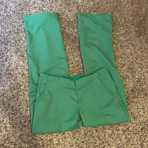 Nike Athletic pants Green Size Medium (8-10) - Picture 11 of 11